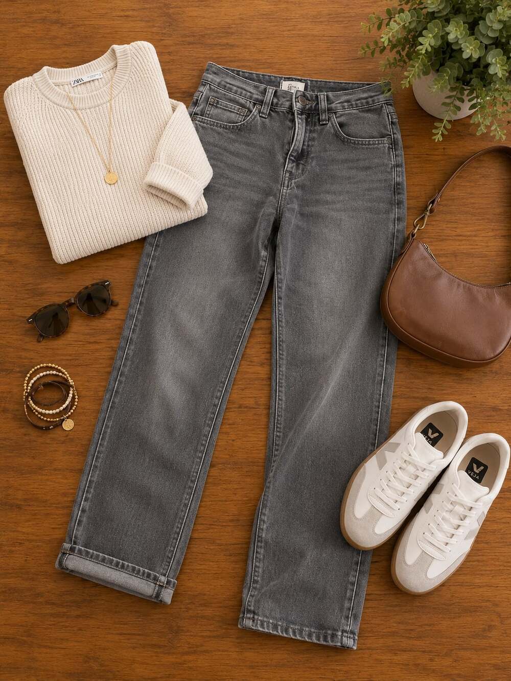 Madewell Roadtripper Stovepipe Straight Leg Jeans in Charcoal (01)